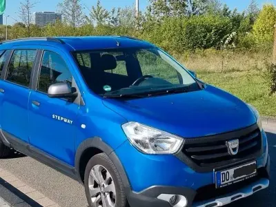 Gebraucht Dacia Lodgy Stepway 116 PS (85 kW) 2016 Blau Van / Kleinbus