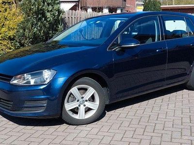 Usata VW Golf VII Comfortline 140 CV (102 kW) 2013 Blu Berlina