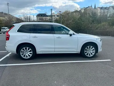 Gebraucht Volvo XC90 235 PS (172 kW) 2021 Weiß SUV