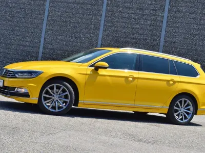Gebraucht VW Passat Highline 150 PS (110 kW) 2019 Gelb Kombi