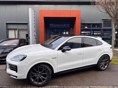 Weiß Gebraucht 2023 Porsche Cayenne Coupe Coupé | 95.400 € (Guter Preis)