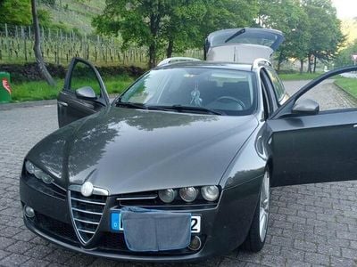Alfa Romeo 159
