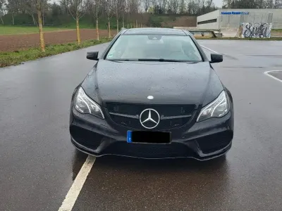 Gebraucht Mercedes E400 AMG line 333 PS (244 kW) 2014 Schwarz Coupé