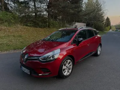 Gebraucht Renault Clio IV LIMITED 90 PS (66 kW) 2018 Rot Limousine