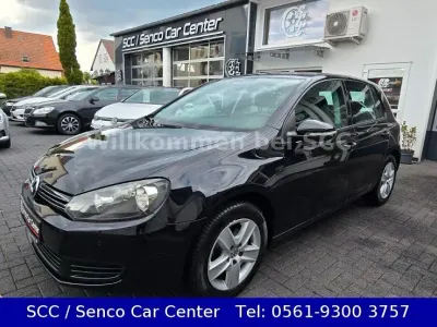 Gebraucht VW Golf VI Comfortline 80 PS (58 kW) 2009 Brillantschwarz Limousine