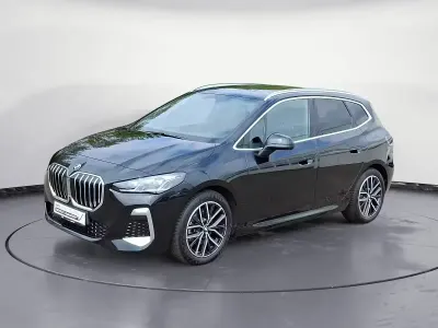 Gebraucht BMW 218 Active Tourer M Sport 136 PS (100 kW) 2023 Schwarz Van / Kleinbus