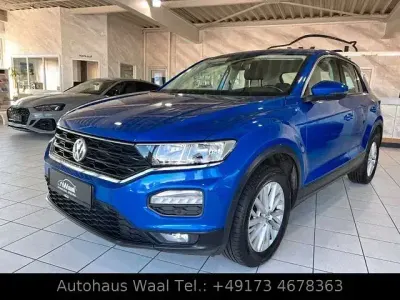 Gebraucht VW T-Roc 116 PS (85 kW) 2018 Blau SUV
