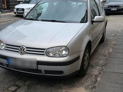 VW Golf IV