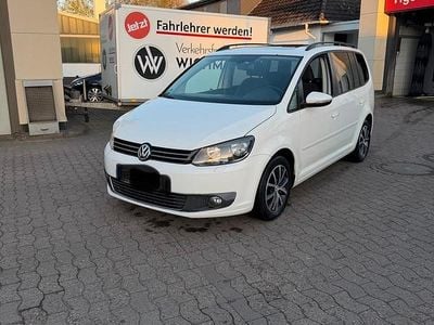 Gebraucht VW Touran 140 PS (102 kW) 2011 Weiß Van / Kleinbus
