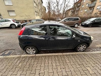 Gebraucht Fiat Punto 65 PS (47 kW) 2009 Blau Kleinwagen