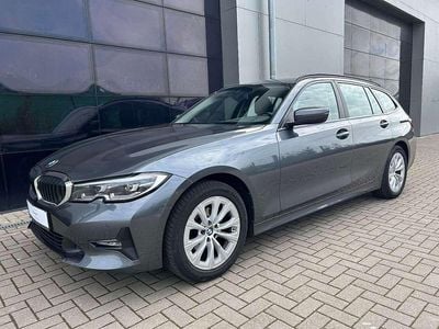 Gebraucht BMW 318 150 PS (110 kW) 2020 Mineralgrau Kombi
