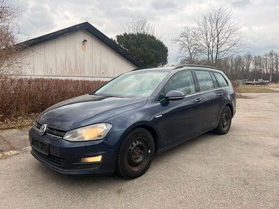Second-hand VW Golf VII Trendline 110 CP (80 kW) 2016 Albastru Break