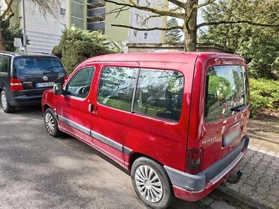 Gebraucht Peugeot Partner 90 PS (66 kW) 2005 Rot Van / Kleinbus