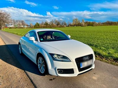 gebraucht Audi TT Modeljahr 2011 weiß