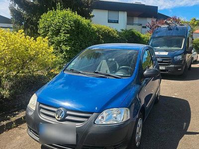 Second-hand VW Fox 55 CP (40 kW) 2007 Albastru Hatchback