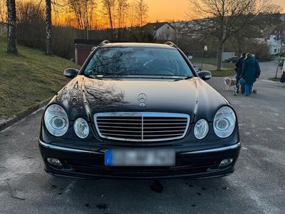 Mercedes E200