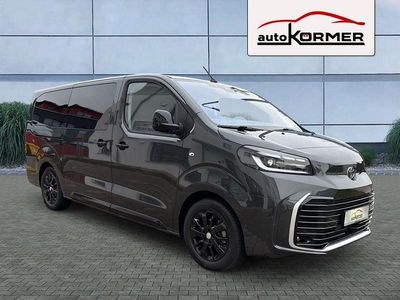 Titanium grey metallic Neu 2025 Toyota Proace Verso Lounge Kombi | 54.598 € (Fairer Preis)