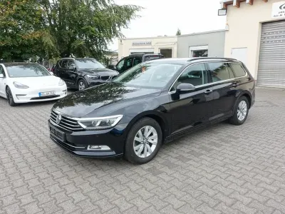 Gebraucht VW Passat Comfortline 150 PS (110 kW) 2016 Schwarz Kombi