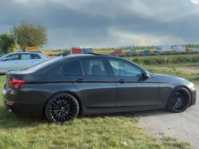 Gebraucht BMW 535 313 PS (230 kW) 2013 Braun Limousine