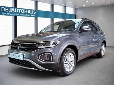 Second-hand VW T-Roc Life 150 CP (110 kW) 2024 Gri SUV