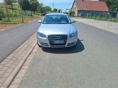 Gebraucht Audi A4 130 PS (95 kW) 2005 Silber Limousine