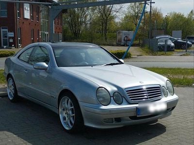 Mercedes CLK320