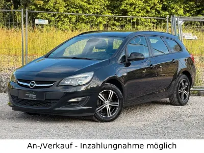 Gebraucht Opel Astra 110 PS (80 kW) 2013 Graphitschwarz/carbon flash/mi Kombi
