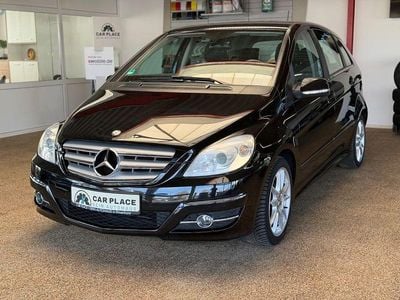 Gebraucht Mercedes B180 116 PS (85 kW) 2011 Schwarz Van / Kleinbus