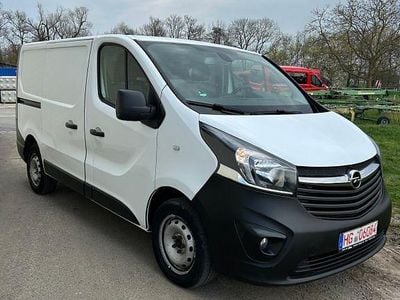 Gebraucht Opel Vivaro 120 PS (88 kW) 2019 Weiß Van / Kleinbus