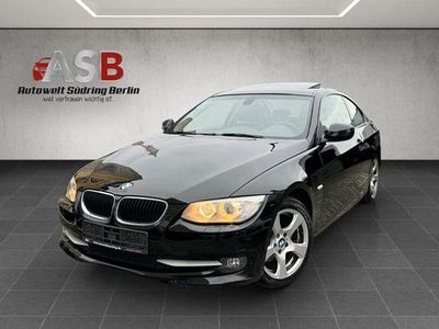 Gebraucht BMW 320 Comfort Edition 184 PS (135 kW) 2011 Schwarz Coupé