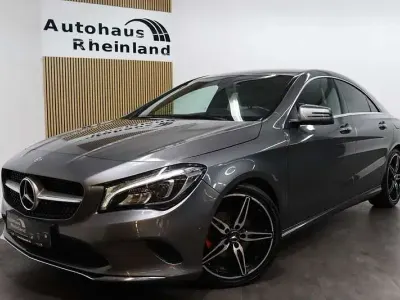 Brugt Mercedes CLA180 Urban 122 HK (89 kW) 2017 Grå Sedan