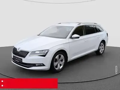 Gebraucht Skoda Superb Style 150 PS (110 kW) 2019 Weiß metallic Kombi
