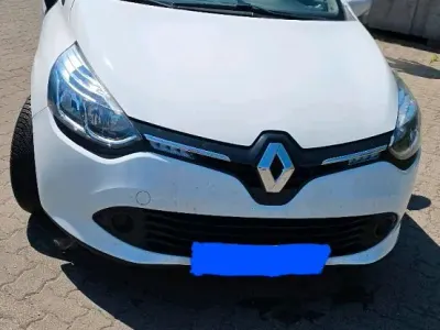 Gebraucht Renault Clio IV 73 PS (53 kW) 2015 Weiß Limousine