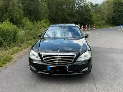 Gebraucht Mercedes S320 235 PS (172 kW) 2006 Schwarz Limousine