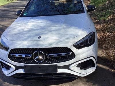Usata Mercedes GLA250 AMG 218 CV (160 kW) 2023 Bianco SUV