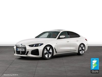 Weiß Gebraucht 2024 BMW i4 M Sport Limousine | 50.900 € (Fairer Preis)