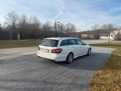 Gebraucht Mercedes E350 Avantgarde 291 PS (214 kW) 2010 Weiß Kombi