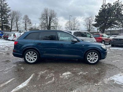 Blau Gebraucht 2019 Audi Q7 S-line plus SUV | 32.900 € (Teuer)