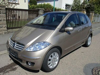Second-hand Mercedes A150 95 CP (69 kW) 2006 Auriu Hatchback