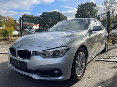 BMW 330e