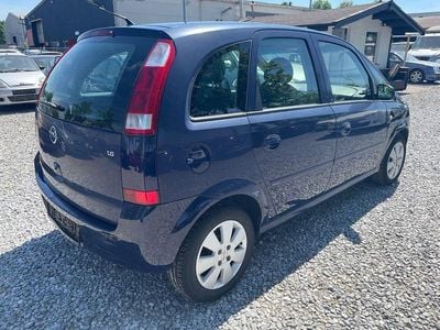 Blau Gebraucht 2004 Opel Meriva Cosmo Van / Kleinbus | 1.750 € (Guter Preis)