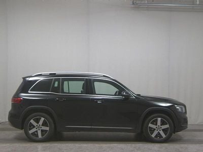 Mercedes GLB200