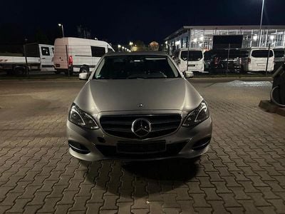 Gebraucht Mercedes E300 204 PS (150 kW) 2014 Grau Limousine