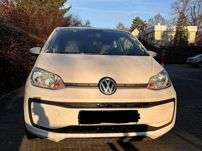 Weiß Gebraucht 2016 VW up! Kleinwagen | 5.700 € (Fairer Preis)
