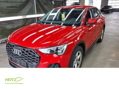 Gebraucht Audi Q3 Sportback S-Line 150 PS (110 kW) 2024 Rot SUV