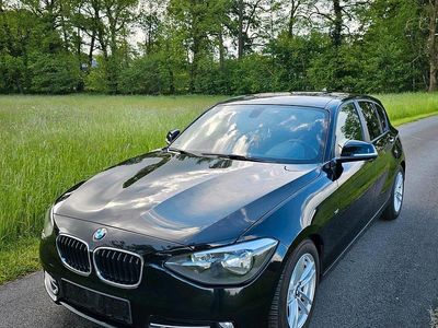 Gebraucht BMW 116 Sport Line 136 PS (100 kW) 2013 Schwarz Kleinwagen