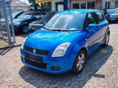 Second-hand Suzuki Swift Comfort 92 CP (67 kW) 2006 Albastru Hatchback