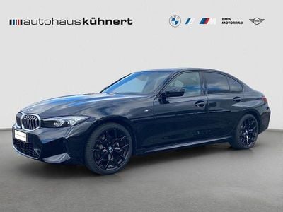 Black sapphire metallic Gebraucht 2025 BMW 320 M Sport Limousine | 41.655 € (Guter Preis)