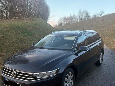 Gebraucht VW Passat Business 150 PS (110 kW) 2020 Schwarz Kombi