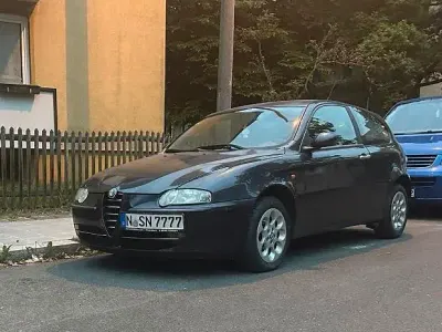 Gebraucht Alfa Romeo 147 140 PS (102 kW) 2004 Blau Kleinwagen